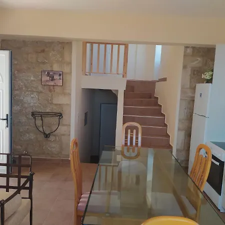 Neohori 3 Apartmán Stoúpa